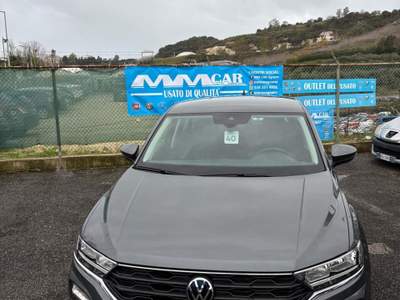 Volkswagen T-Roc Volkswagen T-Roc 1.0 TSI Benzina Business BlueMotion Technology Grigio usata Pozzuoli