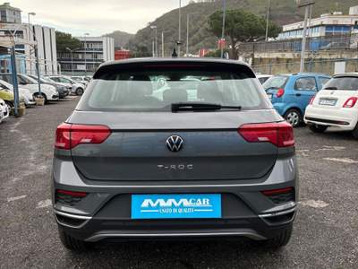 Volkswagen T-Roc Volkswagen T-Roc 1.0 TSI Benzina Business BlueMotion Technology Grigio usata Pozzuoli