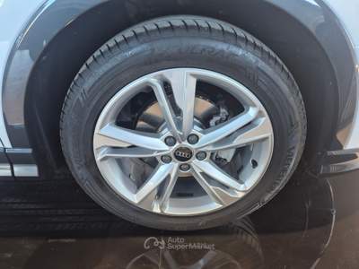 Audi Q3 SPB 35 TDI S tronic S line edition Bianco usata Marano di Napoli