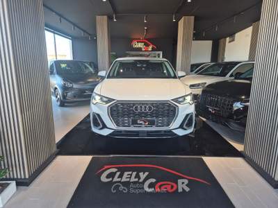 Audi Q3 SPB 35 TDI S tronic S line edition Bianco usata Marano di Napoli