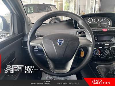 Lancia Ypsilon Ypsilon 0.9 t.air Elefantino ecochic metano 80cv E Blu/Azzurro usata Marano di Napoli