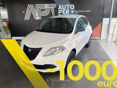 Lancia Ypsilon Ypsilon 0.9 t.air Elefantino ecochic metano 80cv E Blu/Azzurro usata Marano di Napoli