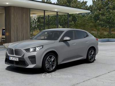 BMW iX2 iX2 eDrive 20 Msport Grigio usata Perugia