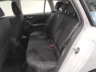 Skoda Kamiq Kamiq 1.0 tsi Ambition 110cv*GARANTITA* Bianco usata Alto Reno Terme