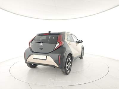 Toyota Aygo 1.0 VVT-i 72 CV 5 porte Trend Beige usata Capua