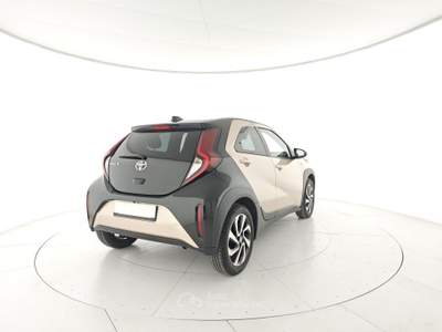 Toyota Aygo 1.0 VVT-i 72 CV 5 porte Trend Beige usata Capua
