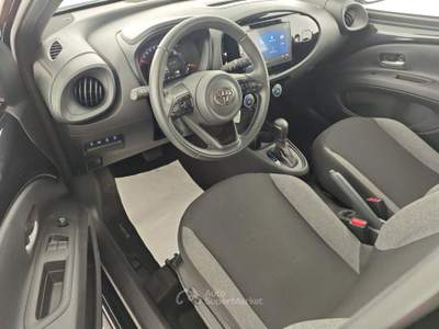 Toyota Aygo 1.0 VVT-i 72 CV 5 porte Active S-CVT Nero usata Capua