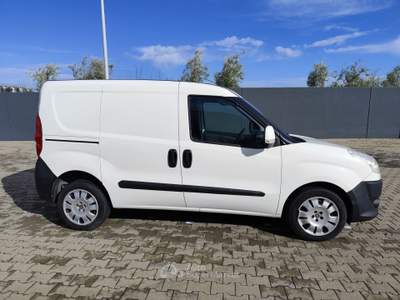 Fiat Doblò Doblo Doblò 1.4 Natural Power 120CV AUTOCARRO Bianco usata CORATO