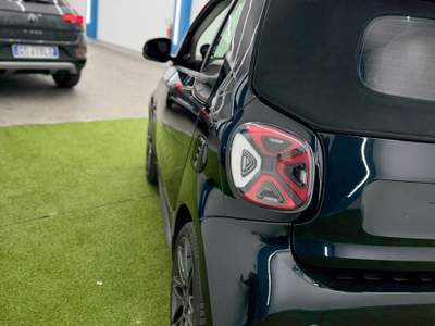 Smart ForTwo BRABUS 0.9 Turbo twinamic cabrio Nero usata San Sebastiano al Vesuvio