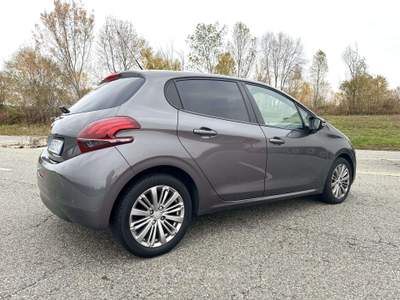 Peugeot 208 5p 1.2 puretech Active  82cv GPL CASA MADRE usata Orbassano
