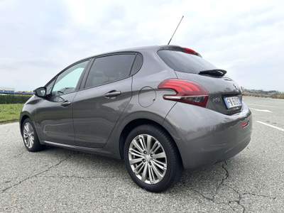 Peugeot 208 5p 1.2 puretech Active  82cv GPL CASA MADRE usata Orbassano
