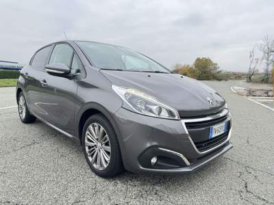 Peugeot 208 5p 1.2 puretech Active  82cv GPL CASA MADRE usata Orbassano