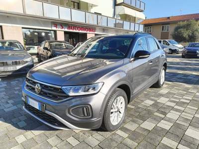 Volkswagen T-Roc 2.0 TDI SCR 150CV Life DSG Grigio usata Mira Volkswagen T-Roc 2.0 TDI SCR 150CV Life DSG Grigio usata Mira