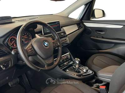 BMW Serie 2 218d 216 216d active tourer auto Argento usata Milano
