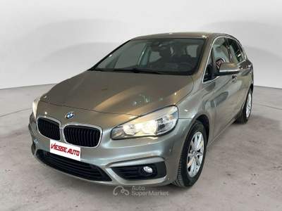 BMW Serie 2 218d 216 216d active tourer auto Argento usata Milano