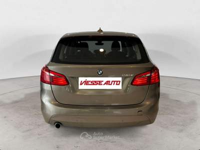 BMW Serie 2 218d 216 216d active tourer auto Argento usata Milano
