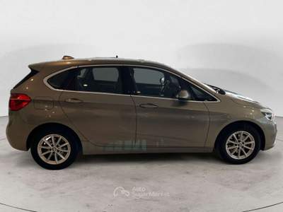 BMW Serie 2 218d 216 216d active tourer auto Argento usata Milano