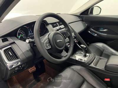 Jaguar E-Pace E-Pace 2017 2.0d i4 S awd 150cv auto my19 Bianco usata Milano
