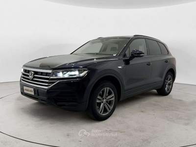 Volkswagen Touareg Touareg 3.0 V6 tdi 231cv tiptronic IVA ESPOSTA Nero usata Milano