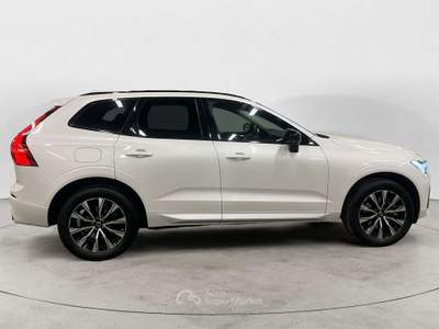 Volvo XC60 197cv Bianco usata Milano