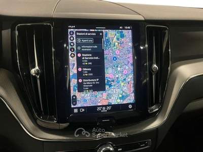 Volvo XC60 197cv Bianco usata Milano