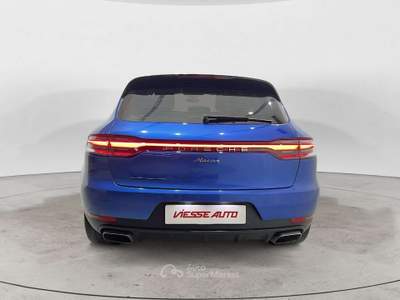 Porsche Macan Macan 2.0 250cv pdk Blu/Azzurro usata Milano