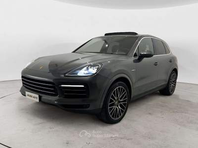 Porsche Cayenne Cayenne III 2018 3.0 e-hybrid tiptronic Grigio usata Milano