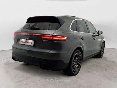 Porsche Cayenne Cayenne III 2018 3.0 e-hybrid tiptronic Grigio usata Milano
