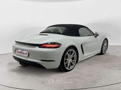 Porsche Boxster 718 Boxster IV 2016 718 2.5 S 350cv pdk Bianco usata Milano