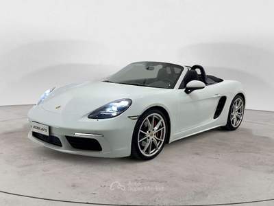 Porsche Boxster 718 Boxster IV 2016 718 2.5 S 350cv pdk Bianco usata Milano