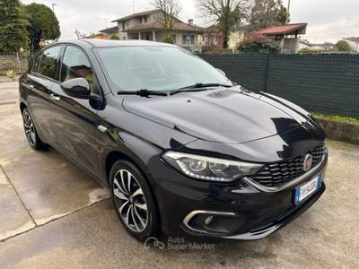 Fiat Tipo 1.6 Mjt S&S 5 porte Lounge NAVI RETROCAMERA Nero usata Nogarole Rocca
