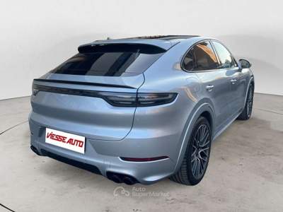 Porsche Cayenne Coupe 4.0 GTS Argento usata Milano