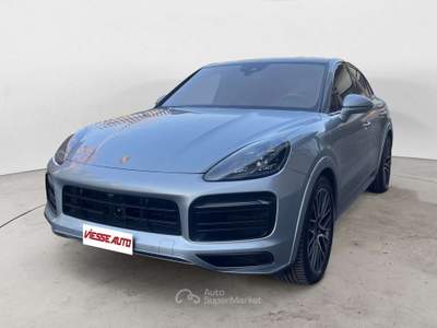 Porsche Cayenne Coupe 4.0 GTS Argento usata Milano