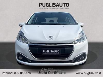 Peugeot 208 1° serie PureTech 82 5 porte Active Bianco usata BELPASSO