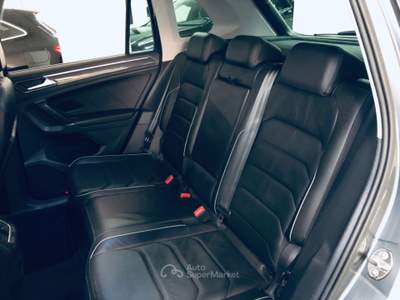 Volkswagen Tiguan SCR DSG 4MOTION Executive BMT Grigio usata Isernia