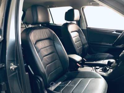 Volkswagen Tiguan SCR DSG 4MOTION Executive BMT Grigio usata Isernia
