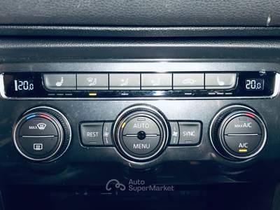 Volkswagen Tiguan SCR DSG 4MOTION Executive BMT Grigio usata Isernia