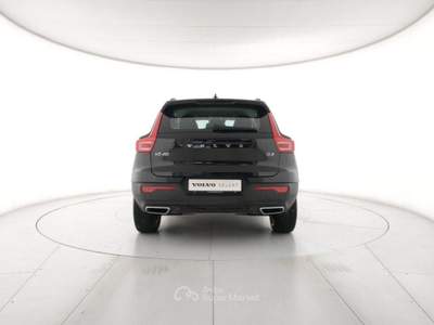 Volvo XC40 D3 Geartronic Momentum Core - Autocarro Nero usata Modena