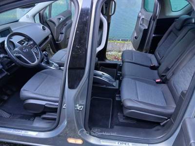Opel Meriva neopatentati, unico proprietario Argento usata Massa