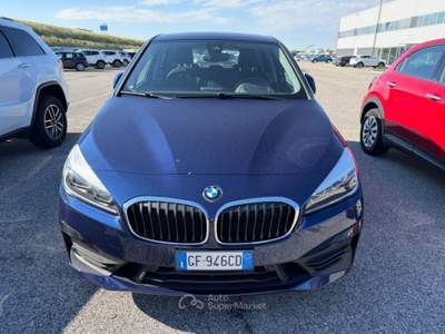 BMW Serie 2 Active Tourer 218d d Active Tourer Business Blu/Azzurro usata Gemona del Friuli