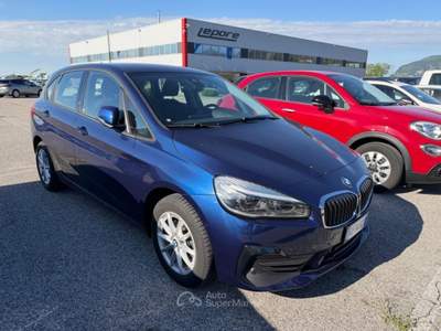 BMW Serie 2 Active Tourer 218d d Active Tourer Business Blu/Azzurro usata Gemona del Friuli