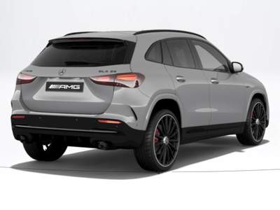 Mercedes-Benz GLA 35 4Matic AMG Premium Grigio usata Verona