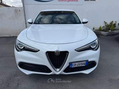 Alfa Romeo Stelvio ALFA ROMEO STELVIO 2.2 TD AT8 RWD Business Bianco usata Isernia