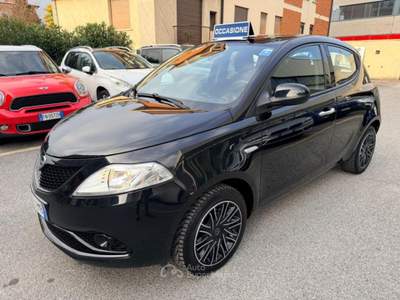 Lancia Ypsilon 1.2 69 CV 5 porte S&S Gold ***OK NEOPATENTATI*** Grigio usata Iseo