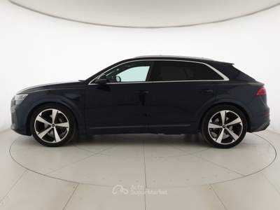 Audi Q8 3.0TDI 286CV quattro tiptronic S line Edition Grigio usata Verona