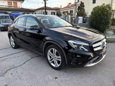Mercedes-Benz GLA d Automatic 4Matic Sport Nero usata Stra