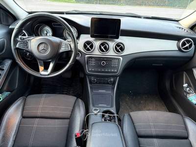 Mercedes-Benz GLA d Automatic 4Matic Sport Nero usata Stra