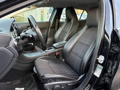 Mercedes-Benz GLA d Automatic 4Matic Sport Nero usata Stra