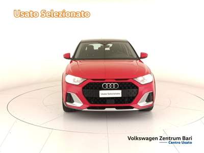 Audi A1 citycarver 30 1.0 tfsi 110cv s-tronic Rosso usata Bari