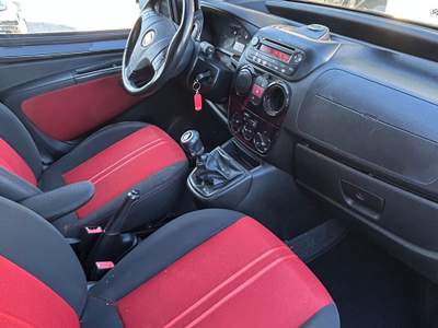 Fiat QUBO non fumatore un precedente proprietario Blu/Azzurro usata Tolentino